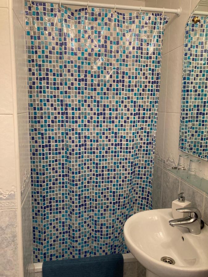 Hostal La Concha Сомо Екстериор снимка